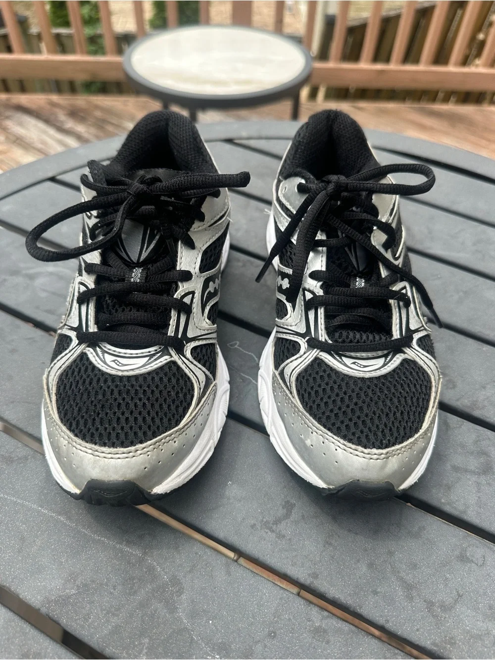 Saucony Black and Silver Women's Running Shoes - Size 6